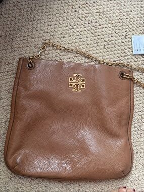 Tory Burch Tan Pebbled Leather Shoulder Bag with Gold Chain